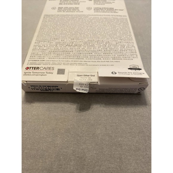 Otterbox Symmetry +‎ Series for IPhone 14 Plus Magsafe - Black Slim Thin Sleek - Picture 3 of 7